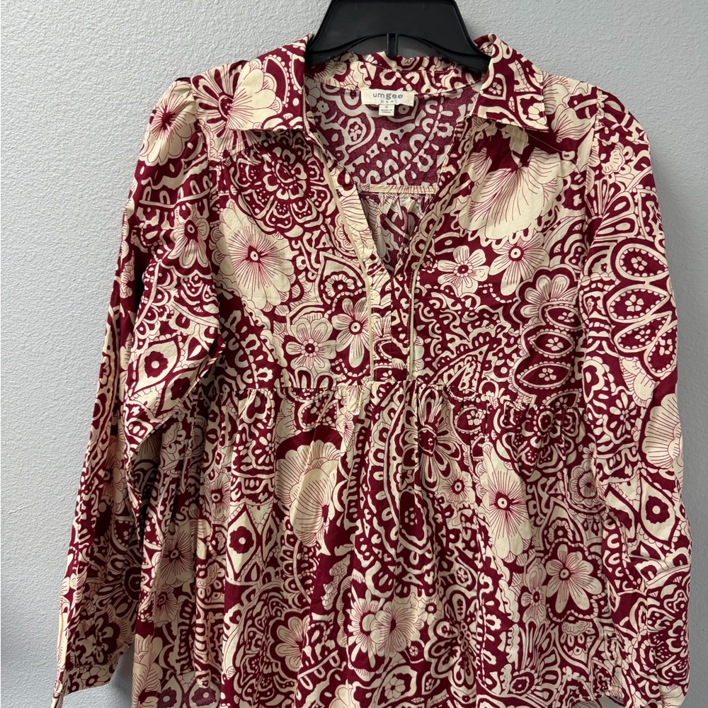 Umgee Burgundy and Cream Floral Button-Front Tunic